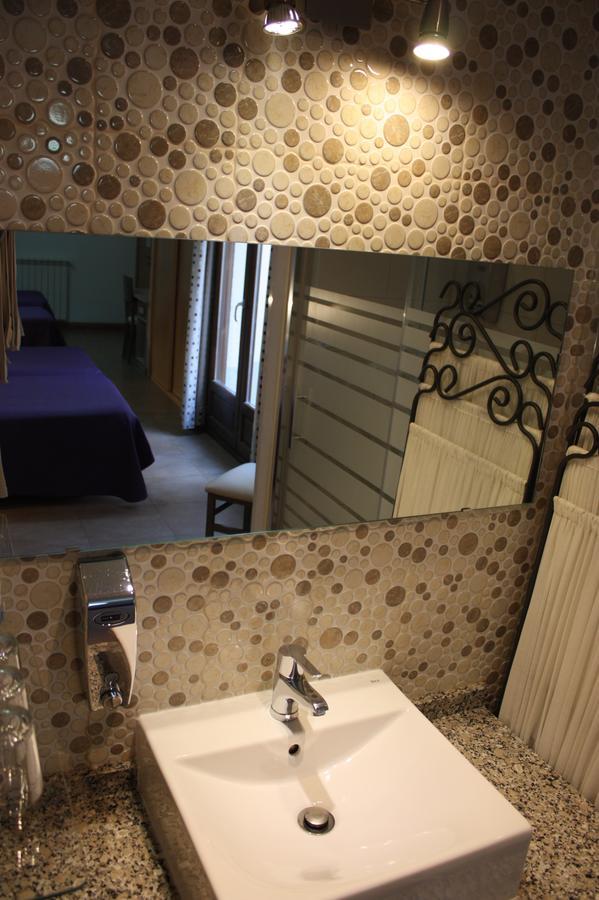 Hostal La Ribera Del Jucar Cuenca  Bagian luar foto