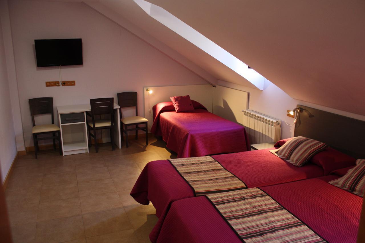 Hostal La Ribera Del Jucar Cuenca  Bagian luar foto